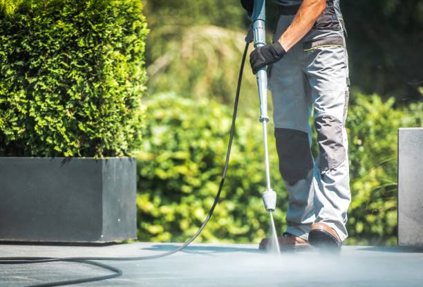 Best Animal Enclosure Cleaning  in Uniontown, PA